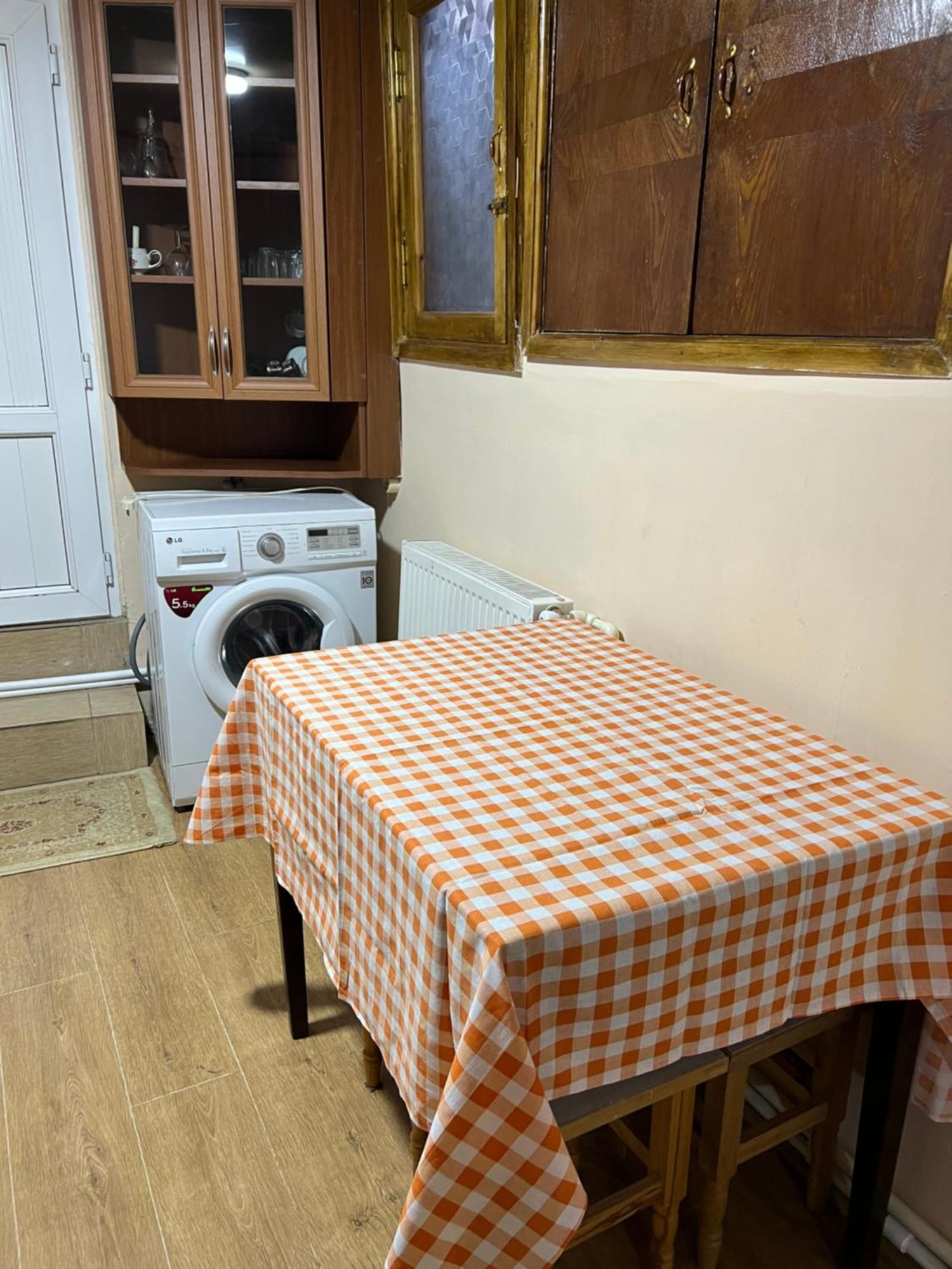 Guest House ボルジョミ エクステリア 写真
